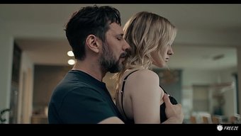 Freeze, Diş Telleri Olan 18 Yaşındaki Melody Marks Ile Bdsm Seksinin Tadını Çıkarıyor.