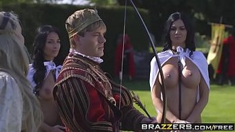 Çoraplı Milf'Ler Anissa Kate Ve Jasmine Jae Videosunda Sert Bir Şekilde Beceriliyorlar