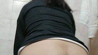 Blanche Bradbury'Nin Büyük Poposuyla Amatör Çift Anal Macerası