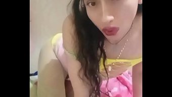Kıllı Aletimi Yalamanı Istiyorum, Seni Sissy Oğlan
