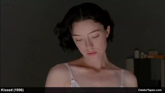 Molly Parker'In Ince Vücudu Ve Ünlü Amcığı Sergileniyor