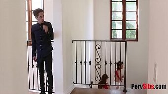 Genç Bebekler Aria Lee Ve Luna Rival Ile Sert Üçlü