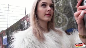 Kaliforniyalı Kız, Berlin'De Ilk Porno Seçmelerini Alıyor