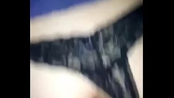 Uyarıcı Seslerle Yoğun Anal Seks