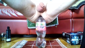 Büyük Götlü Shemale, Solo Bir Videoda Fisted Ve Oyuncakla Beceriliyor