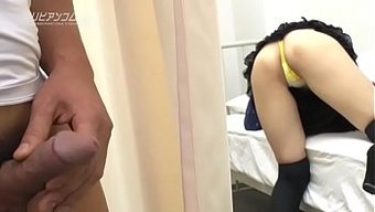 Ako Nishino'Nun Gizli Kamerasıyla Arzularınızı Tatmin Edin