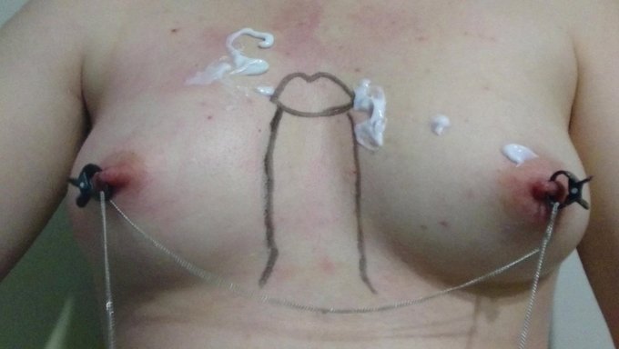 Bdsm Meme Germe: Aşırı Bağlamanın Yakın Çekim Görüntüsü
