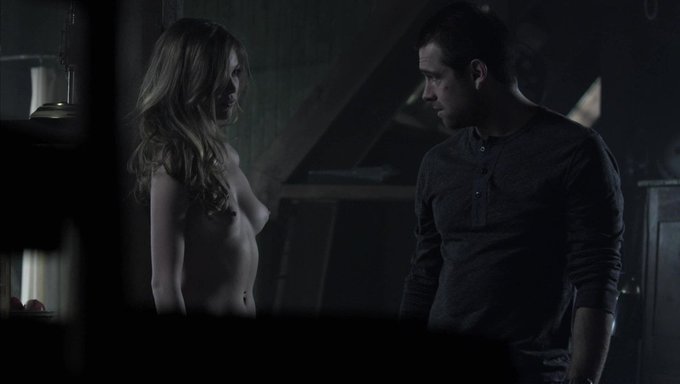 Lily Simmons'Un Banshee S1e05'Teki Sıcak Sahnesi