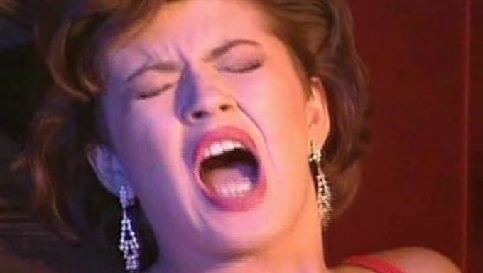 Retro Vintage Havası Olan Klasik Fransız Pornosu