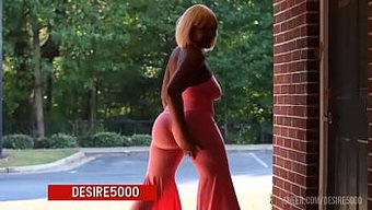 Göğüslü Milf'In Dudaklarına Pov Cumshot