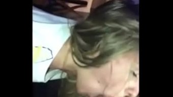 Ispanyol Üvey Kız Kardeşinin Kardeşinin Arkadaşıyla Ateşli Sakso Ve Anal Seks
