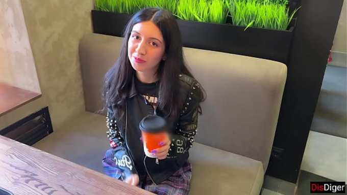 This Babe Is Ready For Anal For Her Favorite Shawarma - Only Anal Many Positions