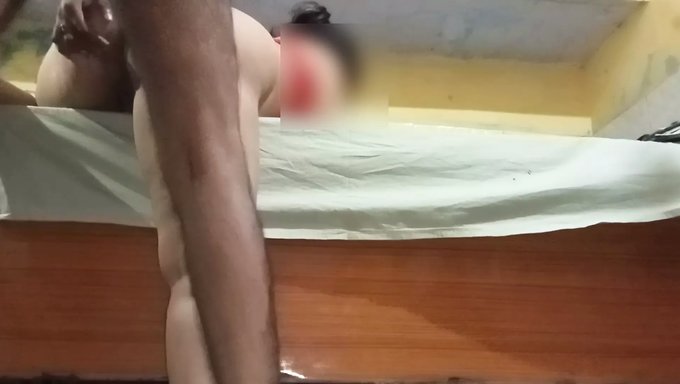 Ev Yapımı Videoda 69 Pozisyonunda Ve Arkadan!