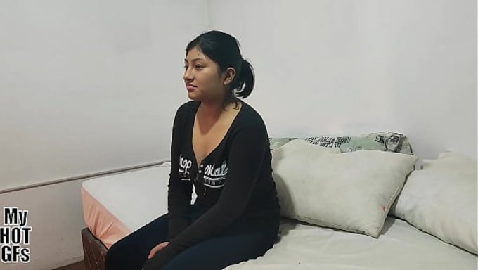 Güzel Genç Oyuncu Kiomi Için Porno Seçmesi