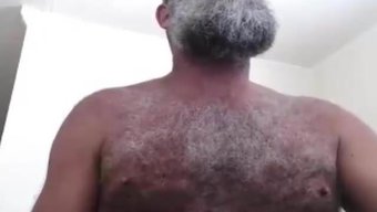 Olgun Bir Adam, Genç Bir Kadınla Cinsel Zevke Dalıyor