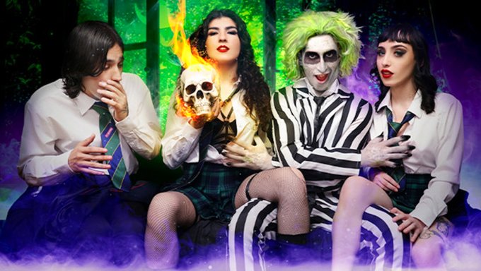Beetlejuice, Hatunlarla Eğlenmek Için Sadece Bir Telefon Uzaklığında