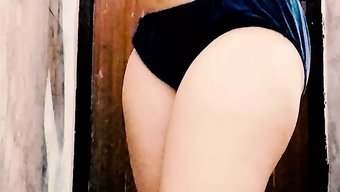 Hintli Genç (18+), Bağlama Videosunda Anal Ve Ağızda Boşalma Alıyor