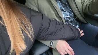 Doğal Memeler Ve Sert Seks, Ev Yapımı Porno Filmde.