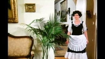 Gizli Arzular Evinde Retro Grup Seks