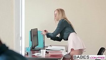 Kiara Lord'Un Işyerindeki Baştan Çıkarıcı Cazibesi