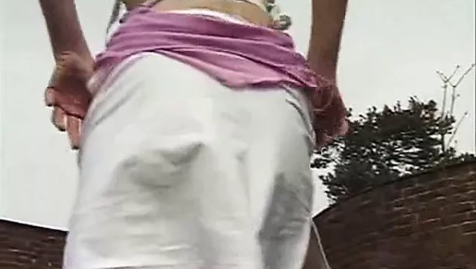 Angel Long, Siyah Bir Yarrağı Olan Klasik Ingiliz Irklararası Pornoda