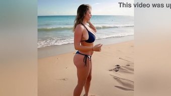 Üvey Teyze Yeni Yıl Arifesinde Yeni Bikinisini Sergiliyor Ve Hatta Üvey Yeğeni Için Soyunuyor.
