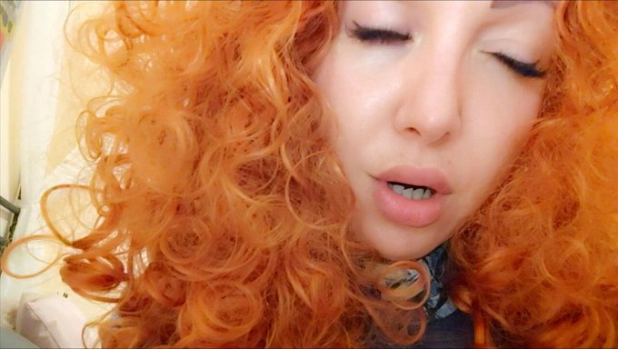 Bu Heyecan Verici Videoda Şaplak Ve Yakın Çekim Dünyasını Keşfedin