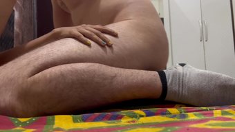 Hintli Genç Ev Yapımı Videoda Pislik Ve Çılgınlık Yapıyor