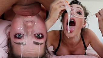 Sıcak Amatör Üniversite Kızı, Dağınık Bir Yüz Boşalması Ve Derin Boğaz Blowjob Alıyor.