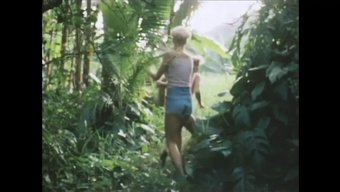 Retro Ve Vintage Unsurlarla Porno Yıldızı Derlemesi