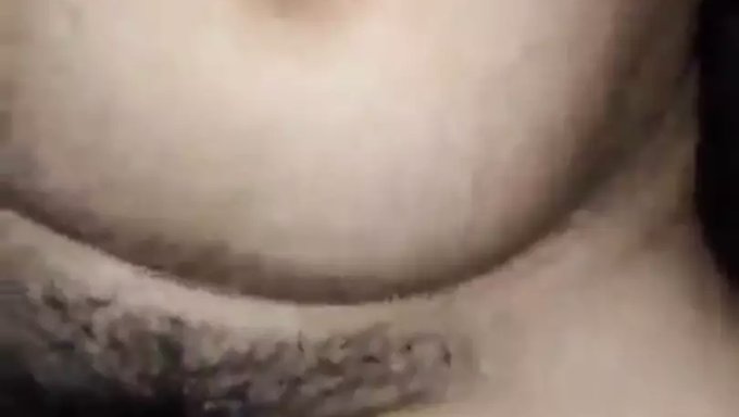Hintli Genç (18+), Erkek Arkadaşını Aldatırken Yakalanıyor