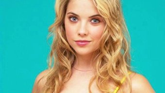 Sevimli Ünlü Ashley Benson, Kendini Tatmin Etmenin Heyecan Verici Bir Derlemesinde